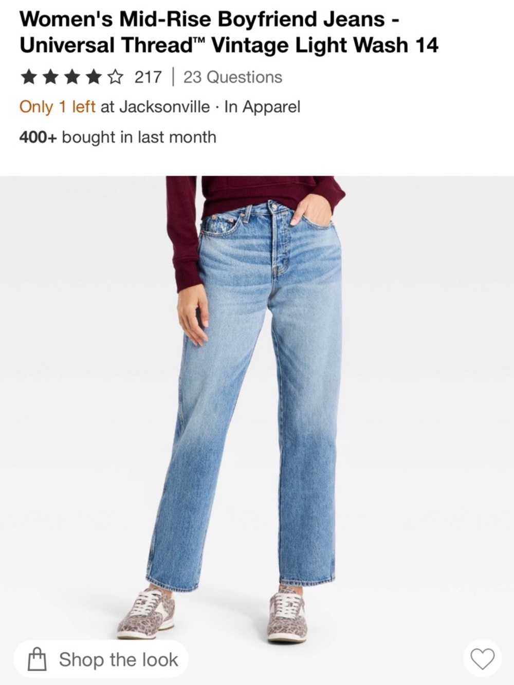 Universal Thread Light Blue Mid-Rise Boyfriend Jeans